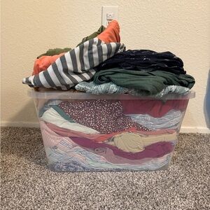 ‼️37 Pieces of Women + Young Adult Clothing Lot -  Clothing Bundle ‼️